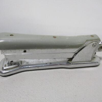 ACE Liner Model 502 - Stanley Model B440 - Bates Model 550 Staplers