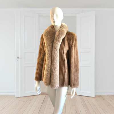 GOUDCHAUXâ€™S ~ MAISON BLANCHE ~ Fur Coat ~ Size Medium