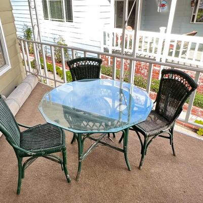 Wooden Green Glass Patio Table and Chair Set