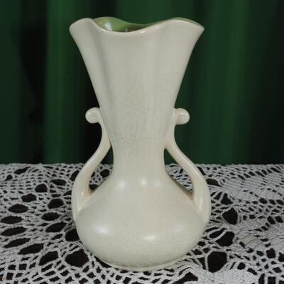 Pottery vase