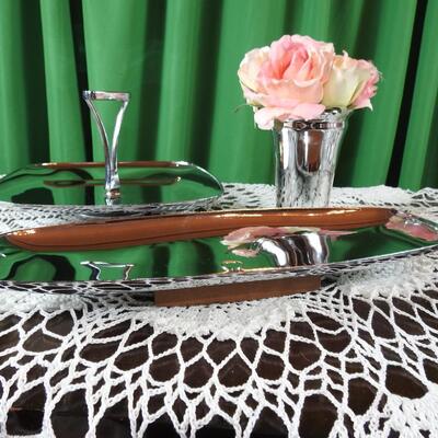 Metal serving trays