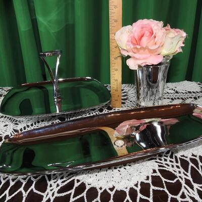 Metal serving trays