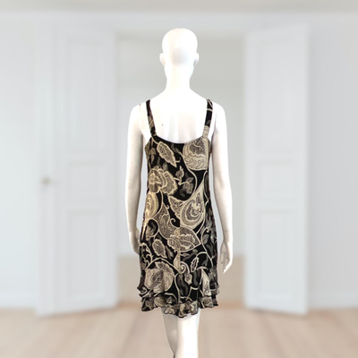 LOCO LINDO ~ Sleeveless Ruffled Dress ~ Size Medium