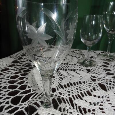 Nice  set of glassware