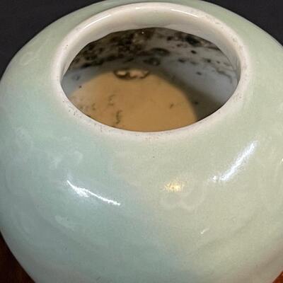 A Celadon Green Miniature Ceramic Seed Pot with Flying Cranes