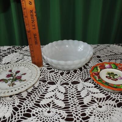 Assortment of Home Decor