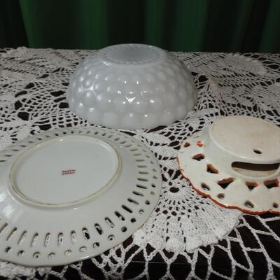 Assortment of Home Decor