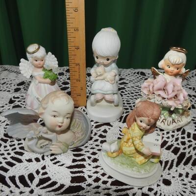 Sweet figurines