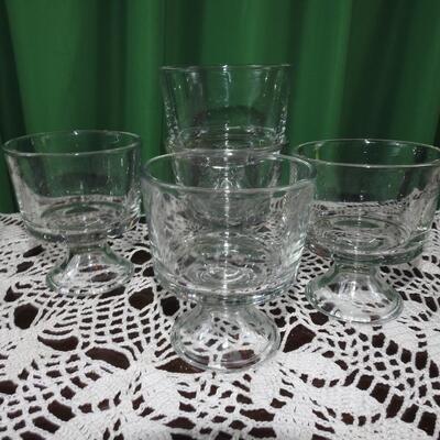 Dessert cups