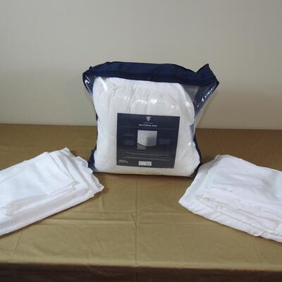 King size sheets and mattress pad