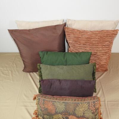 Decorative pillows