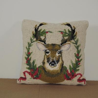 Holiday pillows