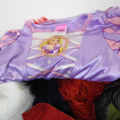 Costume Lot: Marvel Hulk Mask, The Flash, Tangled Dress Size 6, White Hat etc.