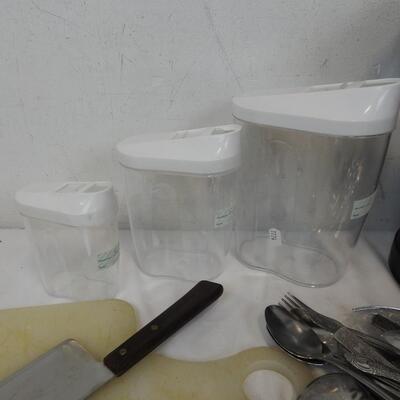 Kitchen Lot: 3 Pitchers, Cutting Board, Several Knives, Silverware, Spoons, etc