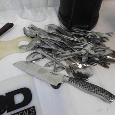 Kitchen Lot: 3 Pitchers, Cutting Board, Several Knives, Silverware, Spoons, etc