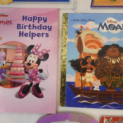 11 Kids Books: Disney's Year Book, 1994, Moana, Wall E
