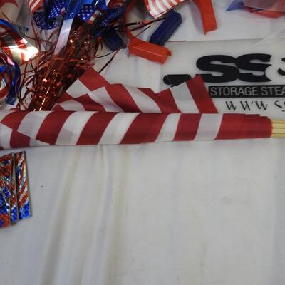 Lot of Patriotic Decor: American Flag, Teddy Bears, Confetti
