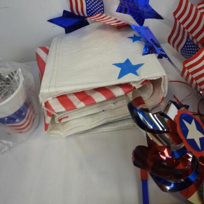 Lot of Patriotic Decor: American Flag, Teddy Bears, Confetti