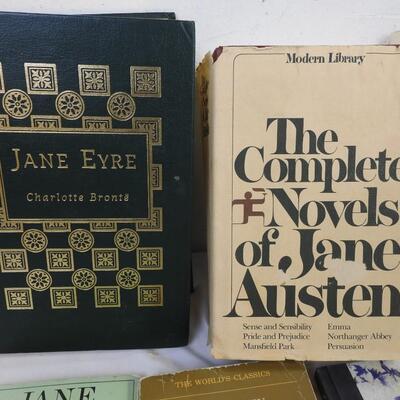 7 Vintage Books: Charlotte Bronte, Emily Bronte, Jane Austen, Emily Dickinson