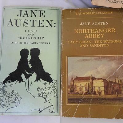 7 Vintage Books: Charlotte Bronte, Emily Bronte, Jane Austen, Emily Dickinson