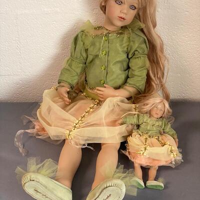Annette Himstedt, "Himmelschlusselchen " Doll w/ Kleine Hummel