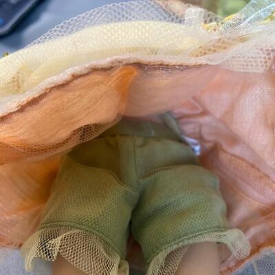 Annette Himstedt, "Himmelschlusselchen " Doll w/ Kleine Hummel