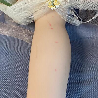 Annette Himstedt, "Himmelschlusselchen " Doll w/ Kleine Hummel