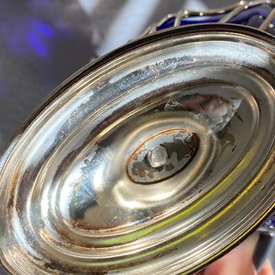 Vintage Reed & Barton Silver Plate Candy Basket