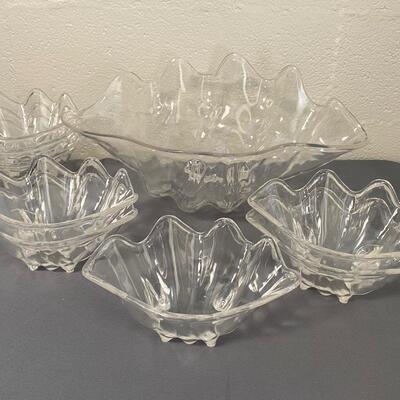 Large Vintage Acrylic Clam Shell Bowl with 8 Small Bowls