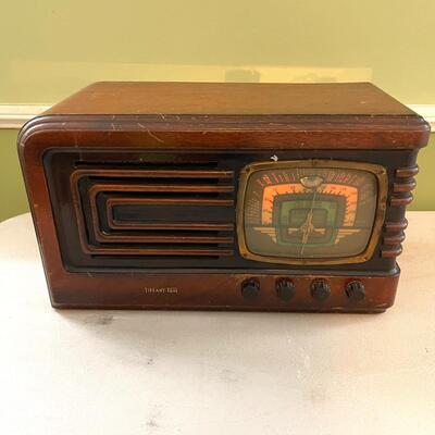 Lot 61 Vintage Art Deco Radio Tiffany Tone Model 67 Short Wave Radio Herbert H Horn