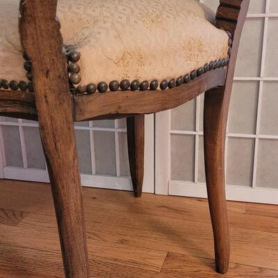 Lot 5: Beautiful Antique Handcarved Chair with Original Cushion