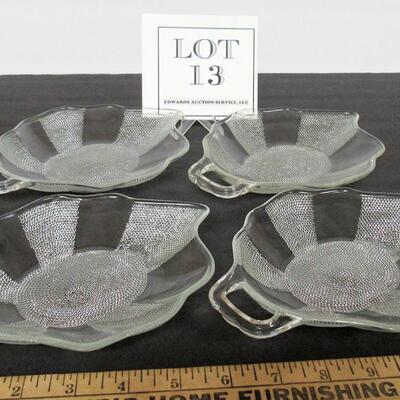 4 Vintage Jeanette Glass Dewdrop Pattern Leaf Shaped Dishes