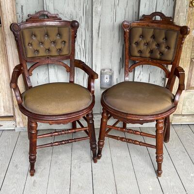 Pair (2) ~ Vintage Chairs ~*See Details ~ Project Piece