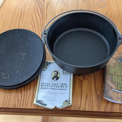Never Used Lodge Cast Iron Dutch Oven 10