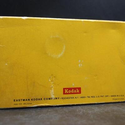 Vintage Complete Kodak Camera Hawkeye Instamatic II Outfit