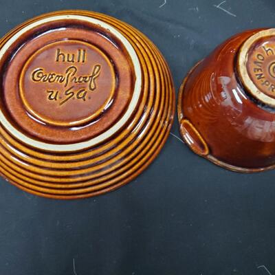 Hull USA dishes
