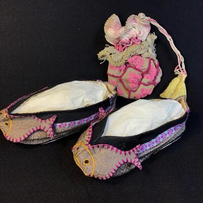 Darling Antique Baby Slippers Fish Motif and Draw-string Purse