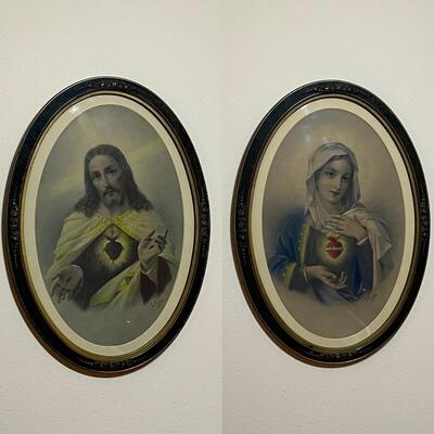 Pair (2) ~ Jesus & Mary ~ Black & Gold Framed Pictures ~ *See Details