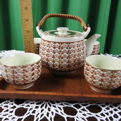 Japanese tea service