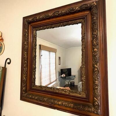 Lot 136 Wood Framed Wall Mirror Guilt Accent