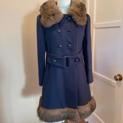 Lot 154 Vintage Navy Blue Coat Fur Collar Size 8-10