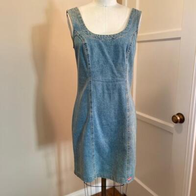 Lot 156 Vintage Sleeveless Blue Denim Dress Plunging Back by Vintage Blue Size 6-8