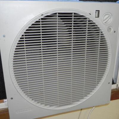 LOT 25   BONAIRE WINDOW  COOLER