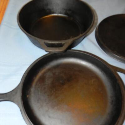 LOT 65   CAST IRON SKILLETS