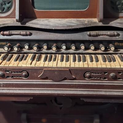 Antique Smith American Pump Organ, Beautiful Wood, Use your Imagination!