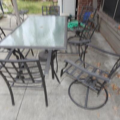 Outdoor patio set
