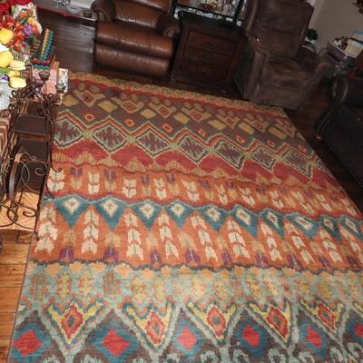 Large Beautiful Karastan  Nylon Rug made in USA