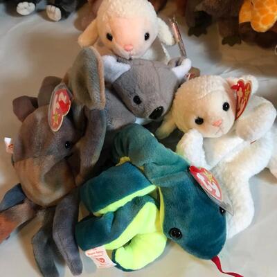 Lot of Early Beanie Babies!