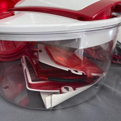 Lot of NEW Kitchen Gadgets