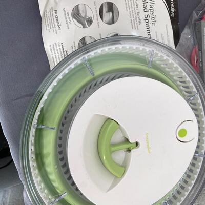 Lot of NEW Kitchen Gadgets